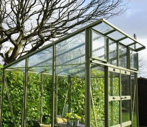 Edge Greenhouse Roof Vents at Front